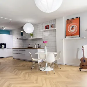Apartment Rotterdam's Coolest
